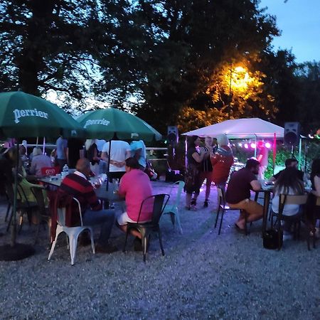 Le Hangar 87 Bussière-Portevine Zewnętrze zdjęcie